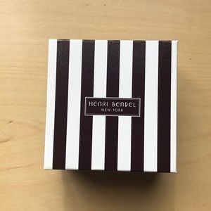 HENRI BENDEL gift box